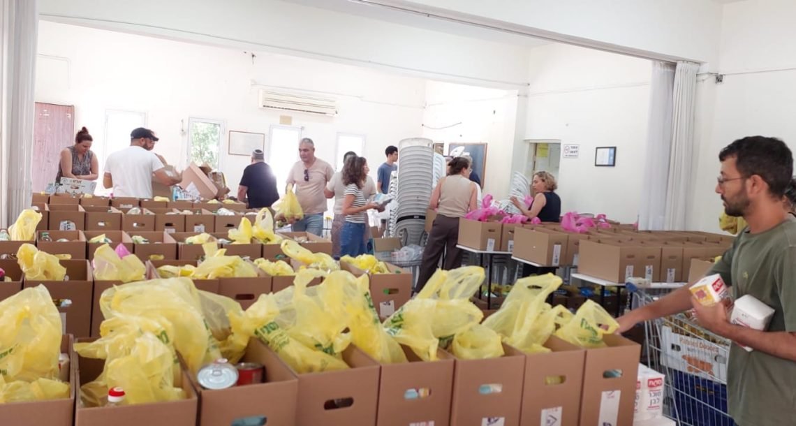 "דורשים בשלומם" – עיריית כפר סבא מחזקת את הקשר האישי עם התושבים בתקופת החירום