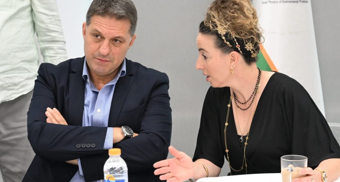 ראשי רשויות נפגשו במודיעין עם השרה להגנת הסביבה והצוות המקצועי של המשרד