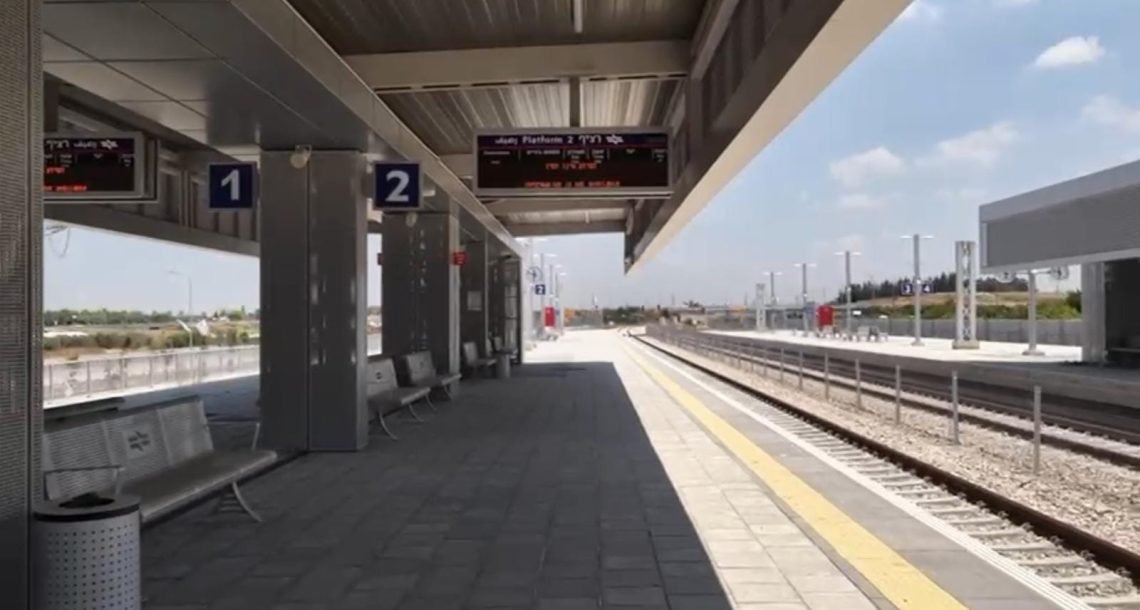 המסילה המזרחית נפתחה – אבל האם תושבי כפר סבא באמת ירוויחו ממנה?