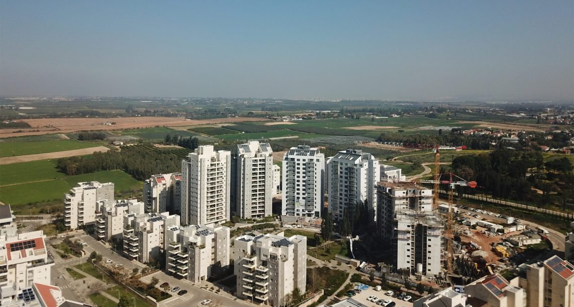 כפר סבא מתרחבת צפונה: רובע חדש מתגבש סביב הירוק, הקישוריות והקהילה