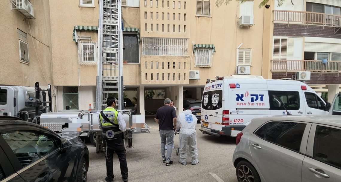 שני מקרים קשים בתוך ימים: גברים נמצאו ללא רוח חיים בבתיהם בכפר סבא וברעננה
