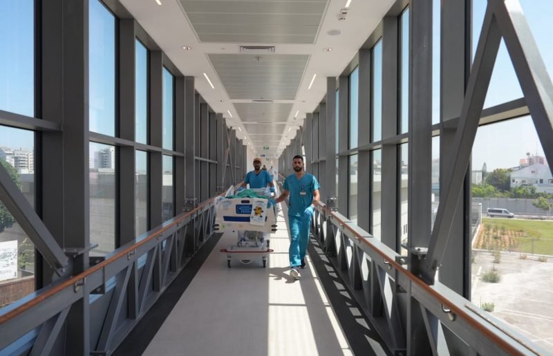 מרכז רפואי מאיר עבר למתכונת חירום: מחלקות הועברו למתחמים ממוגנים