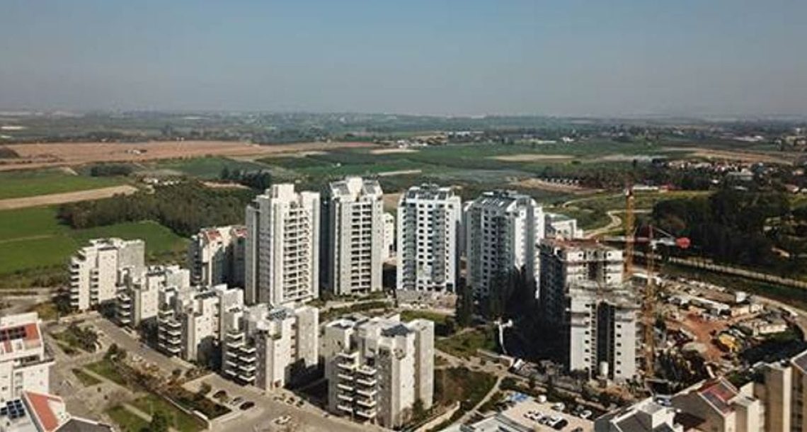 לשמור על הבית: למה תושבי כפר סבא מעדיפים היום  רכישת קרקע על פני רכישת דירה?